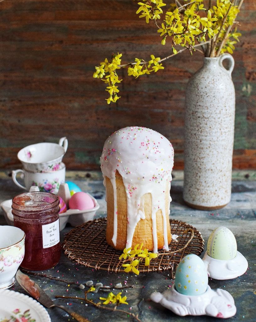 Recipe for Paska: Ukrainian Easter Bread