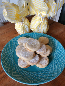 Alfajores: Dulce de Leche Biscuits