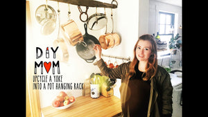 Who would have thought that an old farm yoke could be used as a pot hanging rack? DIY MOM has figured out an easy way to make your own pot hanging rack ...