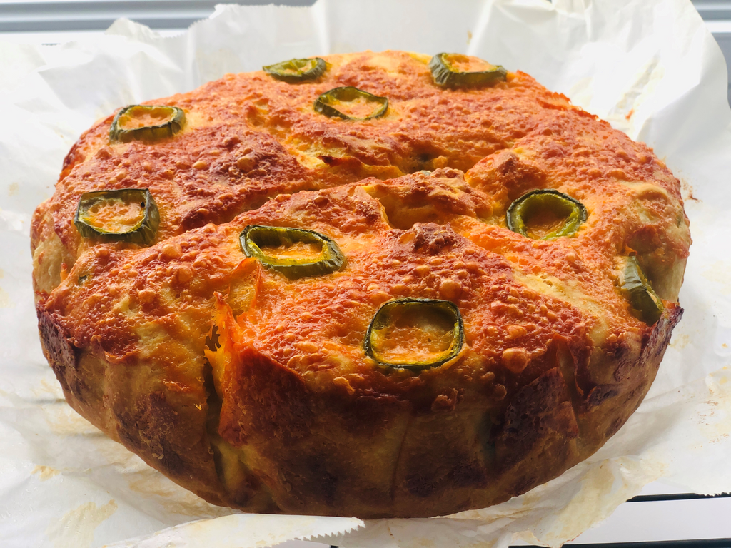 Dutch-Oven Jalapeno Cheddar Bread