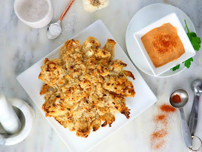 Blooming Onion with Dipping Sauce