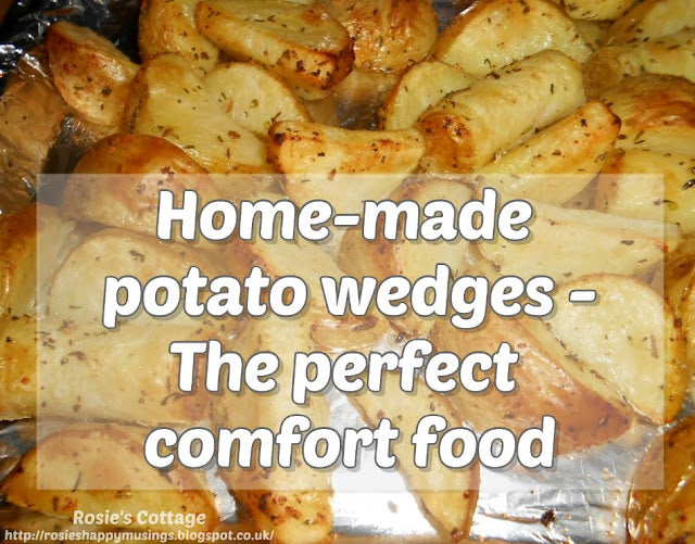 Blogtober Day Four: Home-Made Potato Wedges - The Perfect Comfort Food 💖