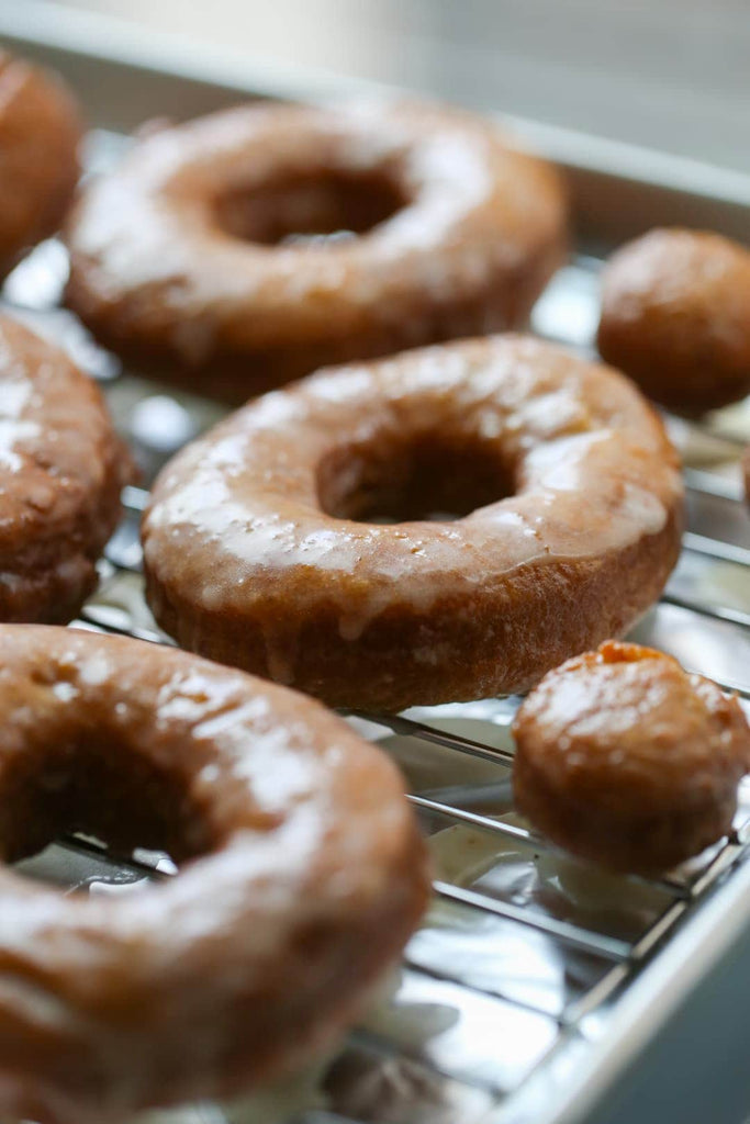 Old Fashioned Pumpkin Donuts
